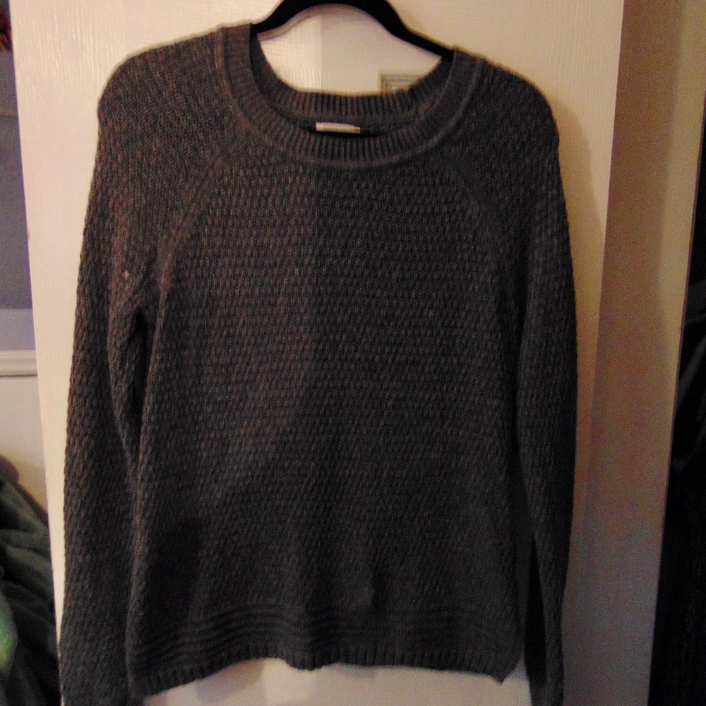 Old Navy Grey Sweater